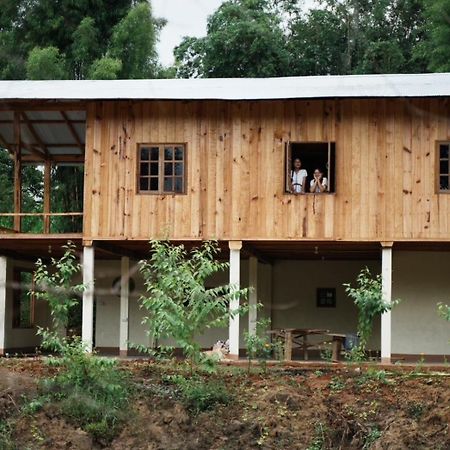 A Pousada Por Joi ,Por Dee House Chiang Mai Exterior foto